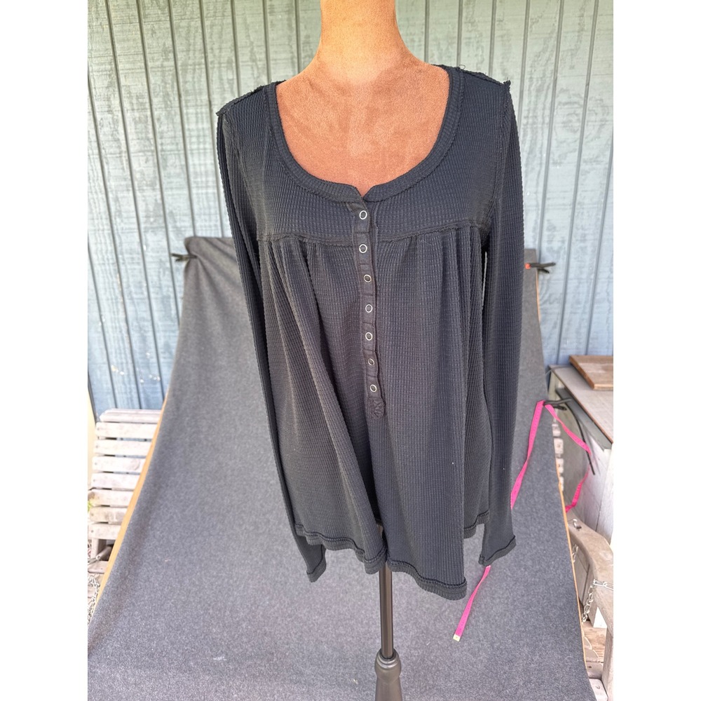 We The Free Free People Black Waffle Knit Thermal Henley Top Small Babydoll